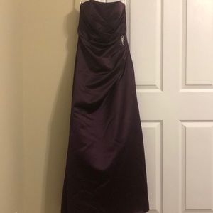 David’s bridal bridesmaid dress